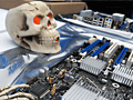 “Nehalem＋Larrabee＋SLI”への壮大な伏線。Skulltrailの全容が見えてきた