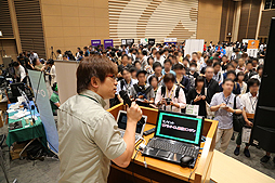 画像ギャラリー No.002のサムネイル画像 / 「Game Tools ＆ Middleware Forum 2016」の総来場者は1726人で過去最高を記録。61の企業や団体がツールやソリューションをアピール