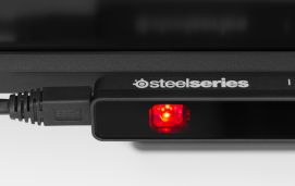 画像ギャラリー No.004のサムネイル画像 / SteelSeries,ゲーマー向け視線入力デバイス「Sentry」をゲーム実況でデモ