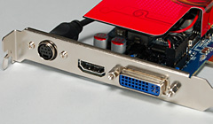 画像ギャラリー No.006のサムネイル画像 / PCI版GeForce 8600 GT＆8500 GTテストレポート。これらはいったい何のためのグラフィックスカードなのか