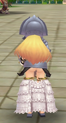 画像ギャラリー No.014のサムネイル画像 / 「アークサイン」“神官グレイ”のパートナー化が可能に。新傭兵の追加なども