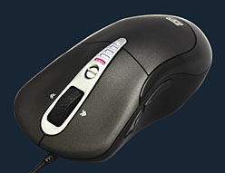 画像ギャラリー No.002のサムネイル画像 / DHARMAPOINT,新型ゲーマー向けマウス「DRTCM15」正式発表。形状とセンサーを一新