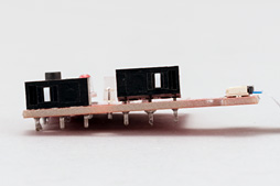 画像ギャラリー No.053のサムネイル画像 / 新生DHARMAPOINTの第1弾製品となるマウス「DPTM37BK」レビュー。復活した「三七」はゲーマーの期待に応えられるか