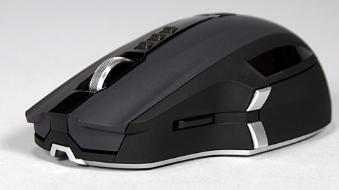 画像ギャラリー No.002のサムネイル画像 / 「SideWinder X8」ファーストインプレッション。重さをどう判断するかがカギに?