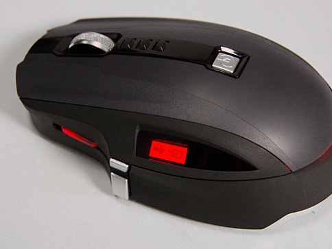 画像ギャラリー No.027のサムネイル画像 / 「SideWinder X8」ファーストインプレッション。重さをどう判断するかがカギに?