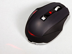 画像ギャラリー No.029のサムネイル画像 / 「SideWinder X8」ファーストインプレッション。重さをどう判断するかがカギに?
