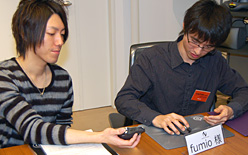 画像ギャラリー No.029のサムネイル画像 / KeNNy,uNleashed & fumio×Microsoft。「SideWinder X8はゲームで使えるのか」座談会レポート