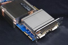 画像ギャラリー No.002のサムネイル画像 / GIGABYTE,冷却効率を高めたRadeon HD 4850搭載カード発売