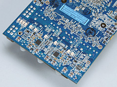 画像ギャラリー No.009のサムネイル画像 / 遅れてきたデュアルGPUカード，「ATI Radeon HD 4850 X2」のレビュー掲載