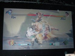 画像ギャラリー No.005のサムネイル画像 / ［COMPUTEX］NVIDIA主催の「ストリートファイターIV」大会に，西川善司が飛び入り参加するの巻