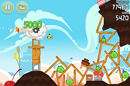 画像ギャラリー No.011のサムネイル画像 / 「Angry Birds Space」が本日リリース。「スペースインベーダー」とのコラボ企画も発表された記念イベントをレポート 