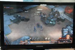 画像ギャラリー No.009のサムネイル画像 / ［G-Star 2010］“シューティングゲーム版Diablo”を思わせる「メタルブラック：オルタナティブ」。NCsoftブースで協力プレイをじっくり遊んでみた