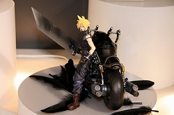 画像ギャラリー No.014のサムネイル画像 / 豪華クリエイター陣が多数登場した，「FINAL FANTASY VII ADVENT CHILDREN COMPLETE」試写会の模様をレポート