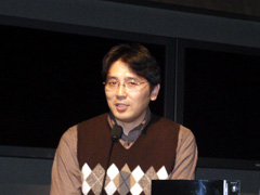 画像ギャラリー No.003のサムネイル画像 / 元Jリーガーが監督として参戦。EA，「FIFA 09 ワールドクラスサッカー」の10人対10人対戦イベントを開催