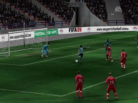 画像ギャラリー No.008のサムネイル画像 / 元Jリーガーが監督として参戦。EA，「FIFA 09 ワールドクラスサッカー」の10人対10人対戦イベントを開催
