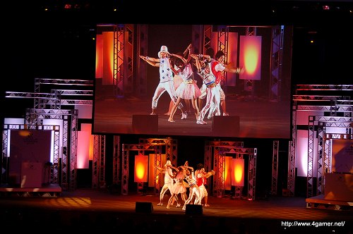 画像ギャラリー No.059のサムネイル画像 / 「LEVEL5 VISION 2010」レポート（前編）：NDS版「二ノ国」の完成，「レイトン教授と奇跡の仮面」3DSでの実機デモ，「イナズマイレブン3」新バージョン，「ダンボール戦機」発売日などが発表