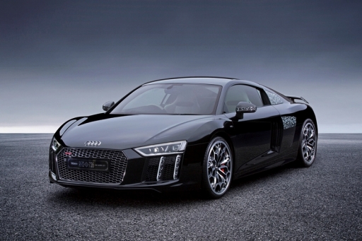 画像ギャラリー No.001のサムネイル画像 / 「FFXV」×Audiのコラボカー「The Audi R8 Star of Lucis」の抽選販売申し込みが開始に。貴重なコンセプトブックが当たるキャンペーンもスタート