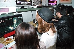 画像ギャラリー No.030のサムネイル画像 / 「鉄拳6」での初開催となった「GODSGARDEN #3」,オールナイトで行われた3D格闘ゲームの祭典を,フォトレポートでお届け
