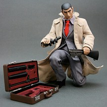 画像ギャラリー No.003のサムネイル画像 / 「ゴルゴ13」購入者限定で13名にゴルゴフィギュアをプレゼント