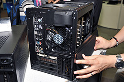 画像ギャラリー No.024のサムネイル画像 / ［COMPUTEX］SilverStone，ゲーマー向けPCケース「Raven RV04」など，今年もユニークなPCケースを公開