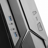 画像ギャラリー No.010のサムネイル画像 / SilverStoneのゲーマー向け小型ブックサイズPCケース「Raven Z」,その新モデル「RVZ03」が国内発売
