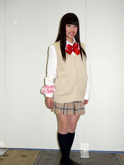 画像ギャラリー No.002のサムネイル画像 / 制服専門ブランドの「Lucy Pop」が「マイオーディション」とコラボ。チェックのスカートやリボン,シュシュつきのウィッグがゲームに登場