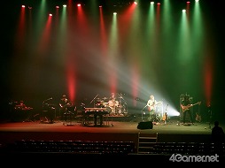画像ギャラリー No.003のサムネイル画像 / 全編これイトケン節! バトル曲から「下水道」までがバンド演奏。「サガ」シリーズ新作についての言及もあった,「One Night Re:Birth Again」の詳細をレポート