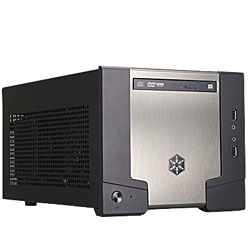 画像ギャラリー No.003のサムネイル画像 / キューブ筐体と大型筐体，2種類の「TERA」推奨PCをクレバリーが展開。先行してサーバー選択とキャラ作成が行える権利付き