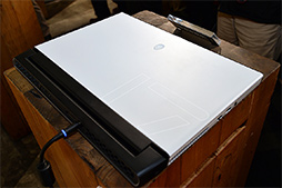 画像ギャラリー No.013のサムネイル画像 / Dell，デザイン一新の新型ノートPC「ALIENWARE m15 R2＆m17 R2」を国内発売。「Dell G7 17」などの新製品も披露された発表会をレポート