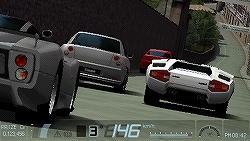画像ギャラリー No.003のサムネイル画像 / レーシングドライバー脇坂寿一さんも参戦! PSP「グランツーリスモ」の公式イベント,Akiba Grand Prixの模様をレポート