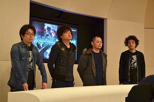 画像ギャラリー No.010のサムネイル画像 / 「METAL GEAR RISING REVENGENCE BOOTCAMP」の，「自由切断」や「斬奪」を，秘密基地のようなKONAMIの施設で一足先に味わってきた