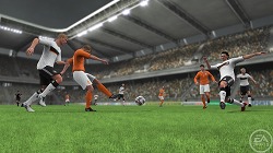 画像ギャラリー No.003のサムネイル画像 / 永遠のサッカー小僧,男色ディーノが「FIFA 10 ワールドクラス サッカー」をプレイ!