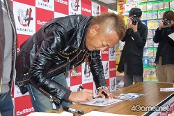 画像ギャラリー No.005のサムネイル画像 / 本日,新たな伝説が幕を開ける――発売日を迎えた「龍が如く4 伝説を継ぐもの」の総合監督・名越稔洋氏へのミニインタビューを掲載