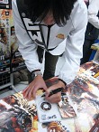画像ギャラリー No.013のサムネイル画像 / 体験版が150万以上ダウンロードされた期待作,ついに「GOD EATER」が本日発売! 未知のアラガミのシルエット画像も公開。秋葉原では発売記念イベントも
