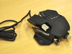 画像ギャラリー No.015のサムネイル画像 / アーケードスティックにゲームパッド,プロゲーマー事情まで――ゲームデバイスの黒船「Mad Catz」に,日本進出のあれこれについて聞いてみた