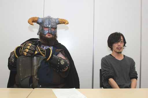 画像ギャラリー No.009のサムネイル画像 / 「ArcheAge」の新種族「ドワーフ」は「漢！ヒゲ！ロボ！」が3拍子そろった熱いクラス。リアルドワーフが「ArcheAge」をプレイしながら熱く語る