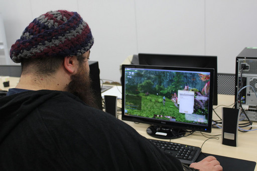 画像ギャラリー No.026のサムネイル画像 / 「ArcheAge」の新種族「ドワーフ」は「漢！ヒゲ！ロボ！」が3拍子そろった熱いクラス。リアルドワーフが「ArcheAge」をプレイしながら熱く語る