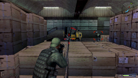 画像ギャラリー No.001のサムネイル画像 / SOCOMシリーズ最新作「SOCOM:U.S. Navy SEALs Portable」が日本上陸! 戦場をPSPへと移し,新たな任務を遂行せよ