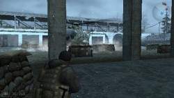 画像ギャラリー No.005のサムネイル画像 / PSP「SOCOM: U.S. Navy SEALs Portable」,追加コスチュームと追加武器がもらえちゃう,数量限定の「先行体験版」を配信開始