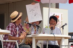 画像ギャラリー No.011のサムネイル画像 / 「ぽかぽかアイルー村」にはゲッターズ飯田さん監修の本格占いも入る!? 「CAPCOM SEASIDE HOUSE presents モンハンラジオ2nd in 腰越」観覧レポート