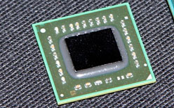 画像ギャラリー No.002のサムネイル画像 / AMD，IDF期間中にFusion APU「Zacate」の動作デモを披露