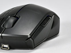画像ギャラリー No.021のサムネイル画像 / ROCCATのゲーマー向けマウス「Pyra Wired&Wireless」レビュー。ワイヤレスとワイヤードの2製品が用意された小型モデルの実力を見る