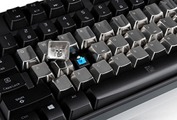 画像ギャラリー No.008のサムネイル画像 / メタルパーツでキートップもヒンヤリ? Tt eSPORTS製ゲーマー向けキーボード用の金属キートップが国内発売決定