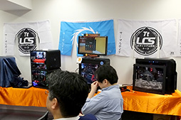 画像ギャラリー No.013のサムネイル画像 / Tt eSPORTS，フルカラーLED搭載のゲーマー向けキーボード「POSEIDON Z RGB」を国内初披露。7月発売で想定売価は1万3000円程度に