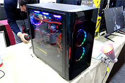 画像ギャラリー No.014のサムネイル画像 / Tt eSPORTSのゲーマー向けチェアは椅子で寝るクセのある人向け? Thermaltakeのイベントでゲーマー向け新製品をチェックしてきた