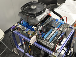 画像ギャラリー No.002のサムネイル画像 / ASUS,Sandy Bridgeに対応したP67&H67マザーの情報を公開。次世代R.O.G.モデルの予告も
