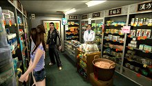 画像ギャラリー No.015のサムネイル画像 / PSPでも“神室町”はこんなに広い。セガ，「クロヒョウ 龍が如く新章」の舞台“神室町”の情報を，大量のスクリーンショットと共に公開
