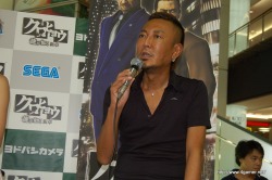 画像ギャラリー No.006のサムネイル画像 / 手島 優さんのトークには名越総合監督もタジタジ？　「クロヒョウ 龍が如く新章」発売記念イベントレポートを掲載