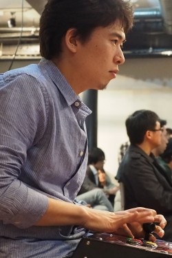 画像ギャラリー No.009のサムネイル画像 / 「スパIV AE Ver.2012」の総決算がここに。国内外の強者達がぶつかり合った夢のリーグ戦「TOPANGA WORLD LEAGUE」フォトレポート