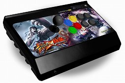 画像ギャラリー No.003のサムネイル画像 / 「STREET FIGHTER X 鉄拳」仕様のアーケードスティック,Mad Catz「アーケード ファイトスティック」レビュー。2グレード6製品を徹底比較